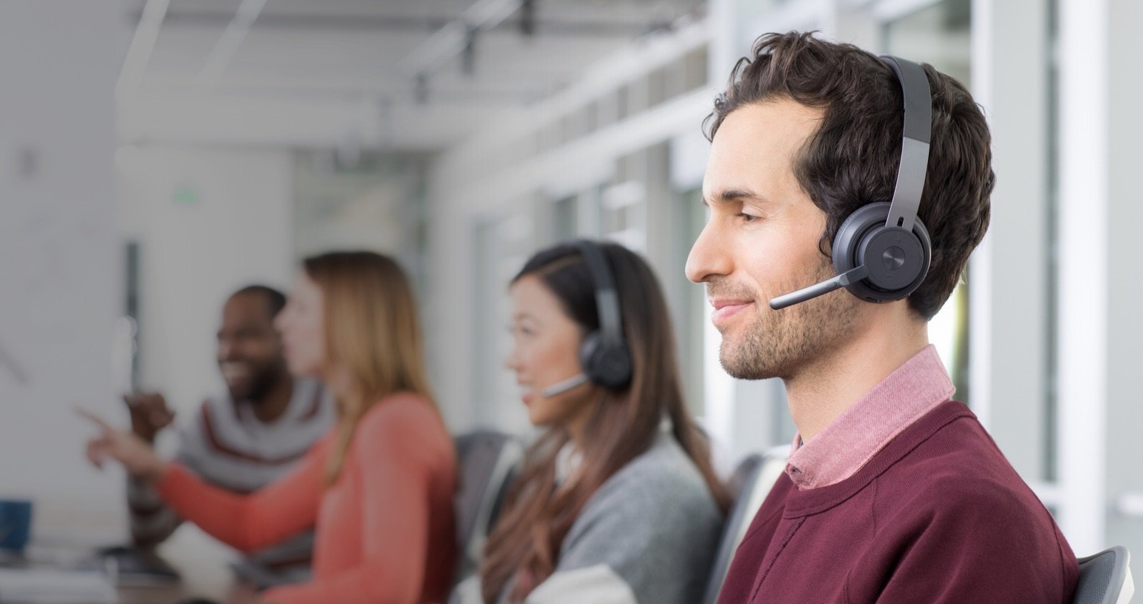 Logitech Zone Wireless Headset (981-000799) - WINPROMY CONSULTANCY SDN BHD. (1065242-V) All Rights Reserved.